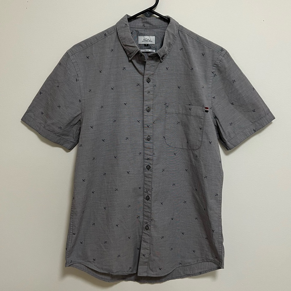 Koaj Men’s airplane patterned shirt